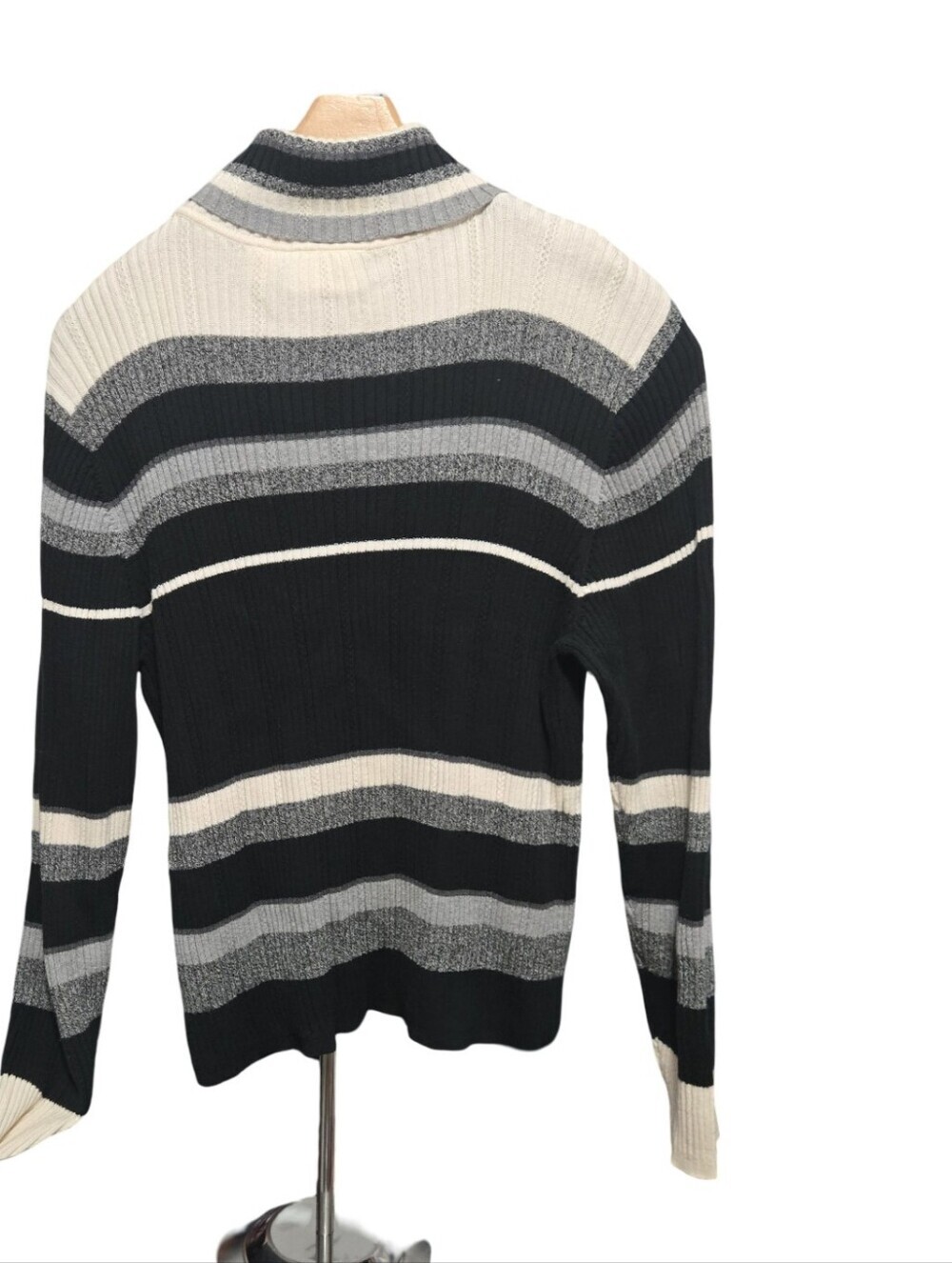 Liz Claiborne Black, Gray & White Striped Turtleneck Sweater Knit Layering - Picture 7 of 10